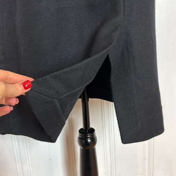 ELIZABETH & JAMES 100% Wool Oversized Cape Coat - Picture 8 of 11